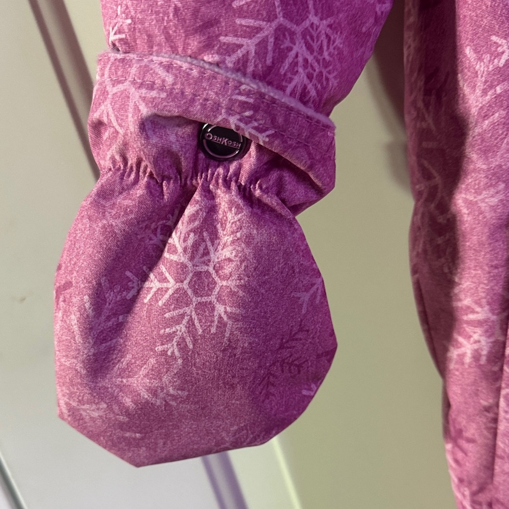 OshKosh Baby Girl 1-Piece Taslan Snowflake Print Snowsuit - pink - Picture 5 of 16